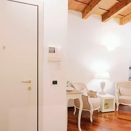 Casa Bonifacio アパート ヴェローナ