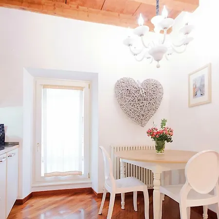 Casa Bonifacio アパート *